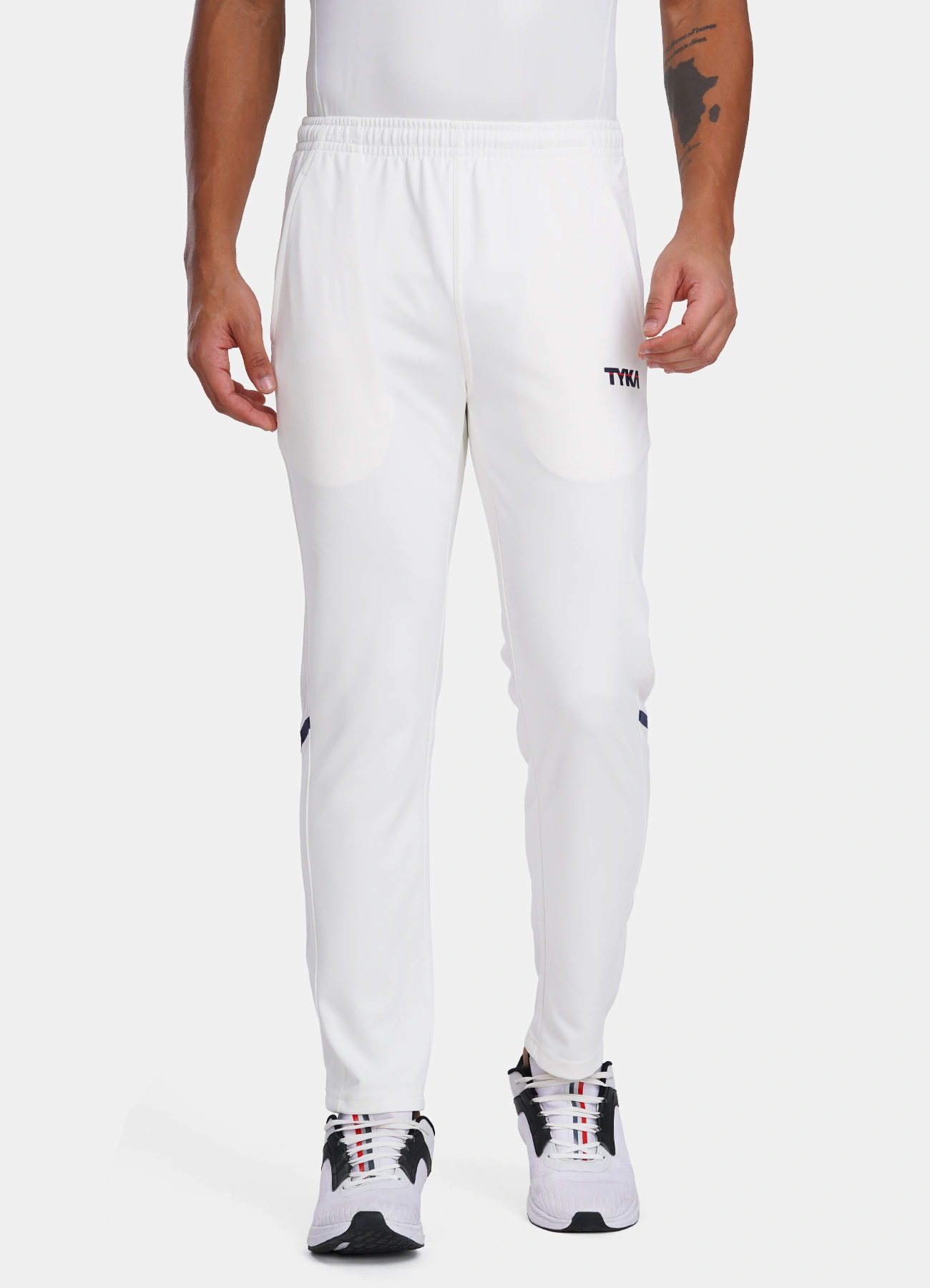 TYKA Cricket Master OffWhite F